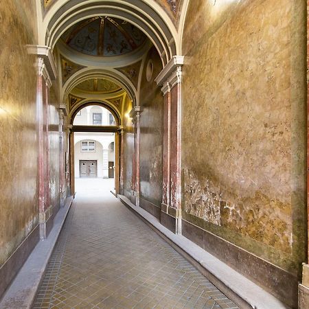 Apartment Near The Heroes Square Budapest Exterior photo
